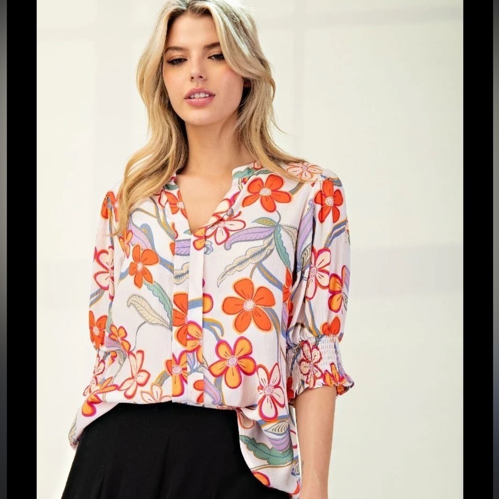 Easel White/Cream Floral Blouse Women’s Large